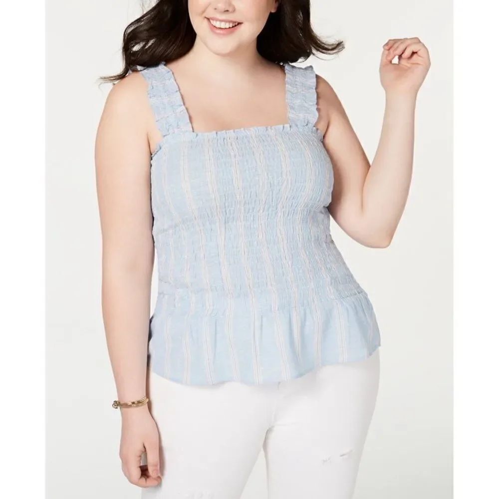 ✨ Smocked Tank Top✨ - Picture 6 of 7